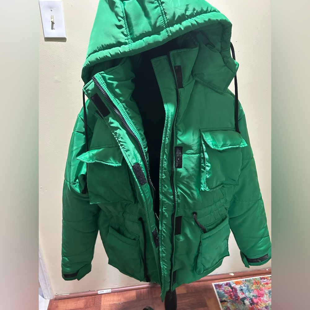 PrettyLittleThing Vibrant Green Kids Puffer Jacket
